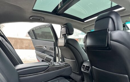 KIA Quoris I, 2015 год, 1 880 000 рублей, 13 фотография