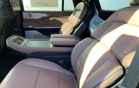 Lincoln Navigator, 2026 год, 18 008 000 рублей, 17 фотография