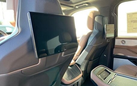 Lincoln Navigator, 2026 год, 18 008 000 рублей, 18 фотография