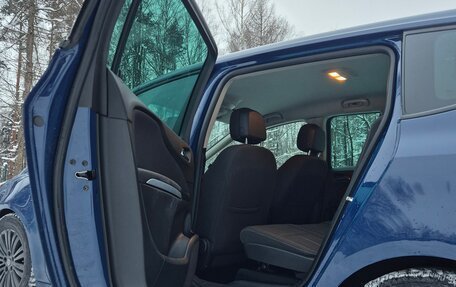 Opel Zafira C рестайлинг, 2019 год, 1 800 000 рублей, 9 фотография