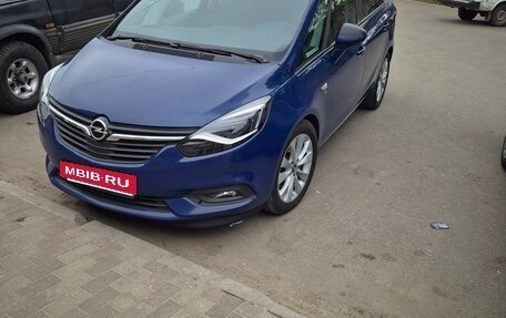 Opel Zafira C рестайлинг, 2019 год, 1 800 000 рублей, 25 фотография