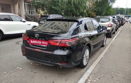 Toyota Camry, 2020 год, 3 090 000 рублей, 3 фотография