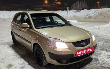 KIA Rio II, 2007 год, 365 000 рублей, 3 фотография