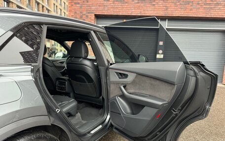 Audi Q8 I, 2019 год, 5 890 000 рублей, 29 фотография