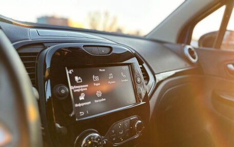 Renault Kaptur I рестайлинг, 2021 год, 1 590 000 рублей, 13 фотография