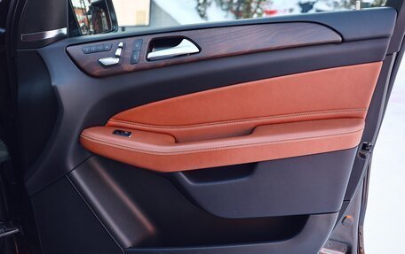 Mercedes-Benz GLS, 2016 год, 3 600 000 рублей, 23 фотография