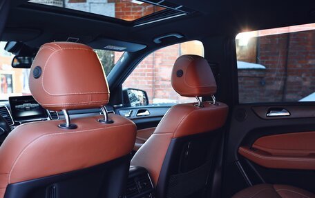 Mercedes-Benz GLS, 2016 год, 3 600 000 рублей, 26 фотография