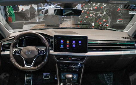 Volkswagen Tiguan II, 2021 год, 4 249 000 рублей, 11 фотография