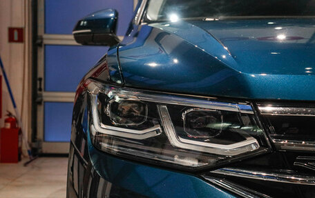 Volkswagen Tiguan II, 2021 год, 4 249 000 рублей, 28 фотография