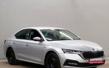 Skoda Octavia IV, 2021 год, 1 750 000 рублей, 3 фотография