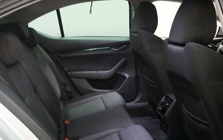 Skoda Octavia IV, 2021 год, 1 750 000 рублей, 13 фотография