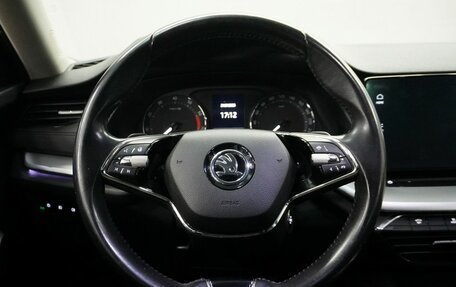 Skoda Octavia IV, 2021 год, 1 750 000 рублей, 10 фотография