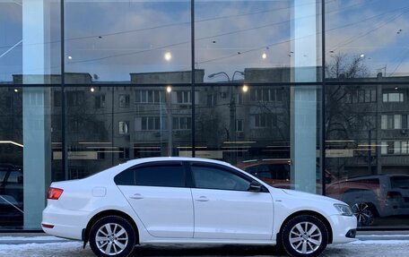 Volkswagen Jetta VI, 2013 год, 1 050 000 рублей, 4 фотография