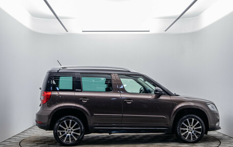 Skoda Yeti I рестайлинг, 2017 год, 1 700 000 рублей, 4 фотография