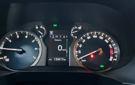 Toyota Land Cruiser Prado 150 рестайлинг 2, 2018 год, 5 750 000 рублей, 6 фотография