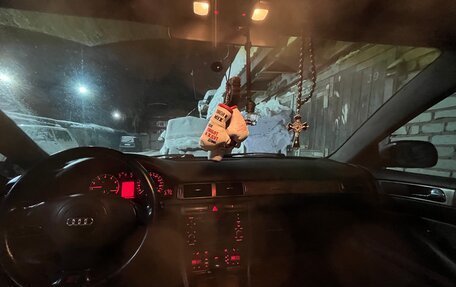 Audi A6, 1998 год, 490 000 рублей, 11 фотография