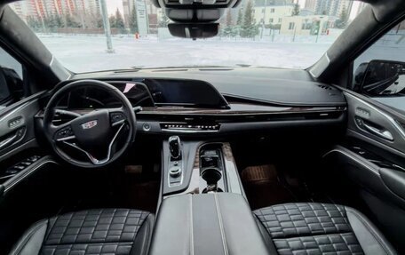 Cadillac Escalade V, 2023 год, 16 550 000 рублей, 11 фотография