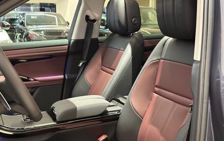 Land Rover Range Rover Evoque II, 2025 год, 7 190 000 рублей, 15 фотография