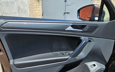 Volkswagen Tiguan II, 2017 год, 2 300 000 рублей, 15 фотография