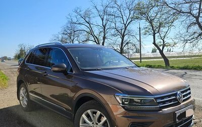 Volkswagen Tiguan II, 2017 год, 2 300 000 рублей, 1 фотография