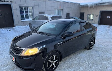 KIA Rio III рестайлинг, 2013 год, 750 000 рублей, 1 фотография