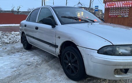 Mitsubishi Carisma I, 2003 год, 125 000 рублей, 1 фотография