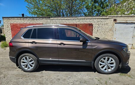 Volkswagen Tiguan II, 2017 год, 2 300 000 рублей, 23 фотография