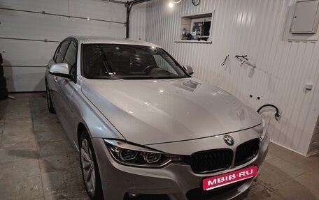 BMW 3 серия, 2018 год, 3 000 000 рублей, 8 фотография