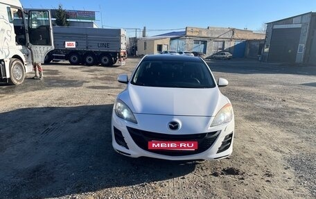 Mazda 3, 2011 год, 690 000 рублей, 2 фотография