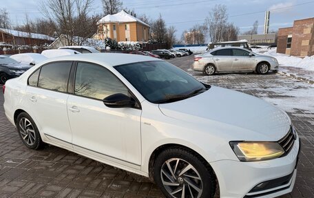 Volkswagen Jetta VI, 2018 год, 1 230 000 рублей, 2 фотография