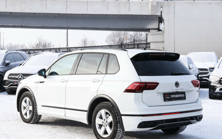 Volkswagen Tiguan II, 2021 год, 4 070 000 рублей, 7 фотография