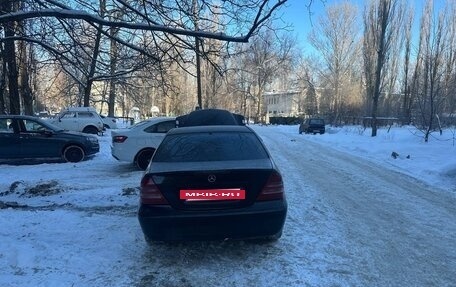 Mercedes-Benz C-Класс, 2001 год, 200 000 рублей, 4 фотография