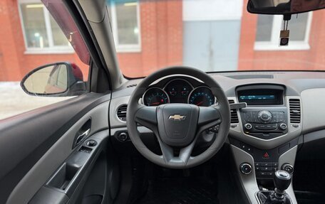 Chevrolet Cruze II, 2010 год, 480 000 рублей, 17 фотография