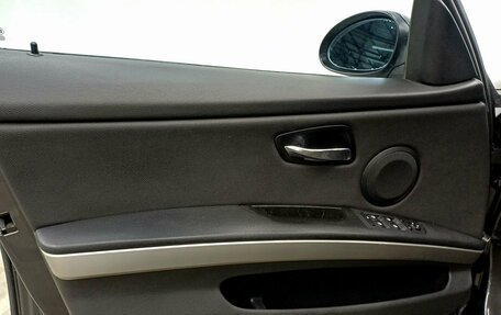 BMW 3 серия, 2007 год, 879 000 рублей, 16 фотография