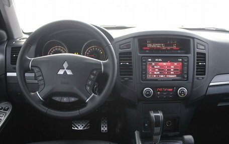 Mitsubishi Pajero IV, 2012 год, 1 789 000 рублей, 9 фотография