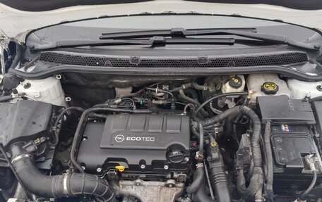 Opel Astra J, 2013 год, 800 000 рублей, 6 фотография