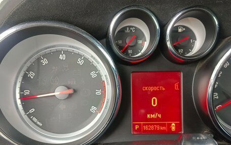 Opel Astra J, 2013 год, 800 000 рублей, 9 фотография