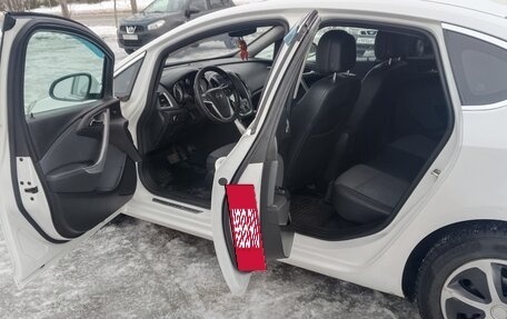 Opel Astra J, 2013 год, 800 000 рублей, 8 фотография