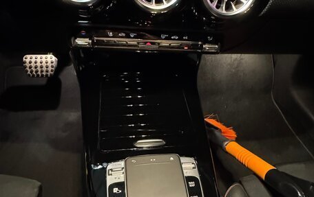 Mercedes-Benz CLA, 2019 год, 3 250 000 рублей, 8 фотография