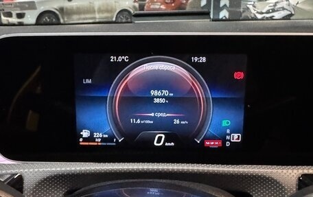 Mercedes-Benz CLA, 2019 год, 3 250 000 рублей, 9 фотография