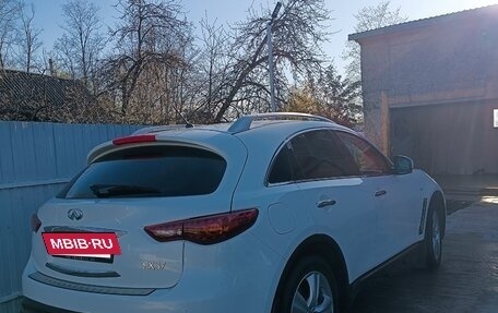 Infiniti FX II, 2011 год, 1 850 000 рублей, 17 фотография