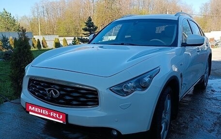 Infiniti FX II, 2011 год, 1 850 000 рублей, 19 фотография