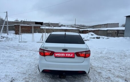 KIA Rio III рестайлинг, 2012 год, 740 000 рублей, 10 фотография