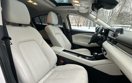 Mazda 6, 2018 год, 2 600 000 рублей, 15 фотография