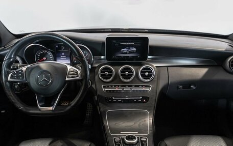 Mercedes-Benz C-Класс, 2017 год, 2 700 000 рублей, 6 фотография