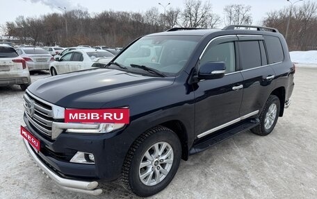 Toyota Land Cruiser 200, 2015 год, 5 700 000 рублей, 1 фотография