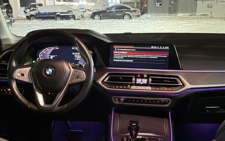 BMW X7, 2021 год, 7 000 000 рублей, 23 фотография