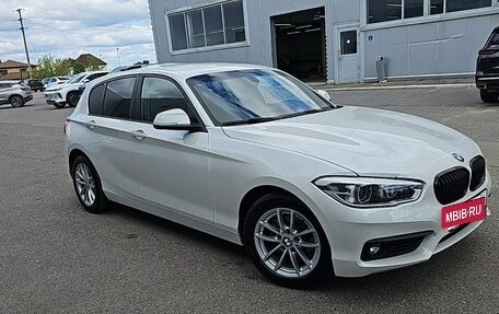 BMW 1 серия, 2017 год, 1 900 000 рублей, 3 фотография