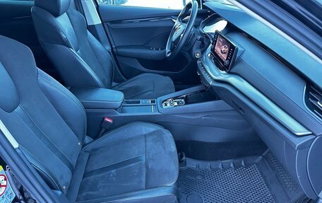 Skoda Octavia IV, 2020 год, 2 400 000 рублей, 20 фотография