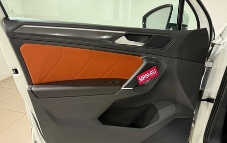 Volkswagen Tiguan II, 2017 год, 2 890 000 рублей, 13 фотография